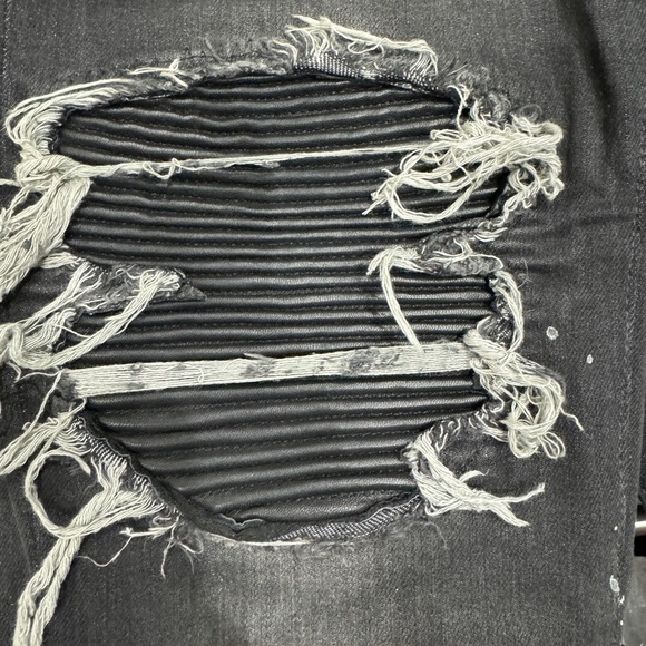 Amiri Mens Gray Distressed Leather Slasher Denim - Picture 4 of 5